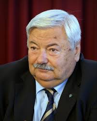 Lomnici Zoltán (jogász, 1954) – Wikipédia