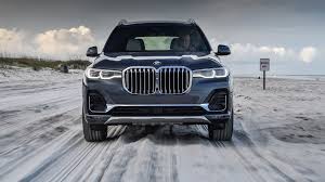 2019 BMW X7: 10 Cool Features on BMW's New Luxury SUV