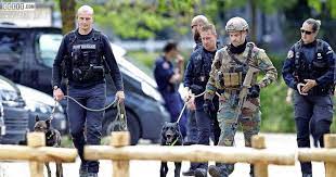 Poncho and hideout of Belgian Rambo found' - 🗞️ CCeit News